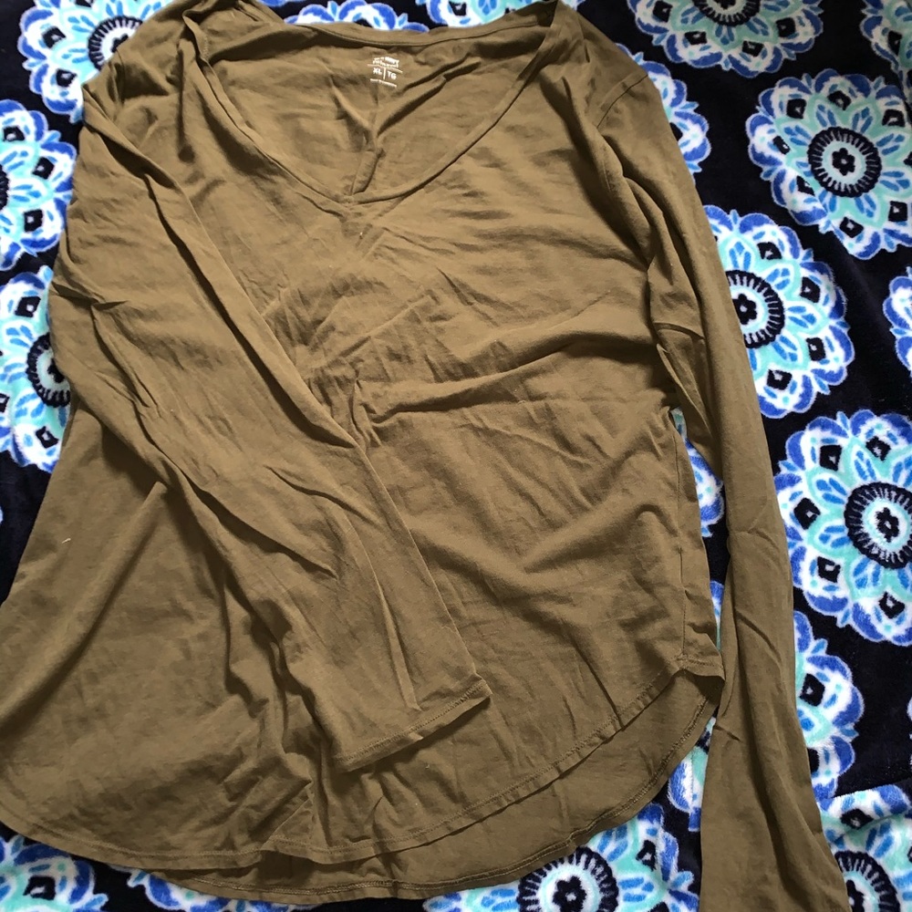long sleeve shirt
